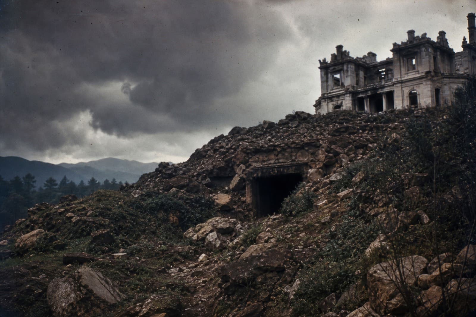 The Lurking Fear — Miskatonic Expedition archive dossier