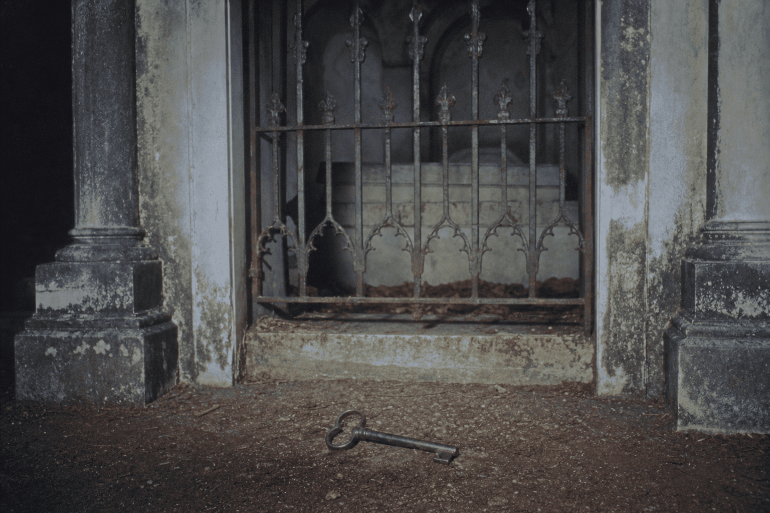 The Tomb — Miskatonic Expedition archive dossier