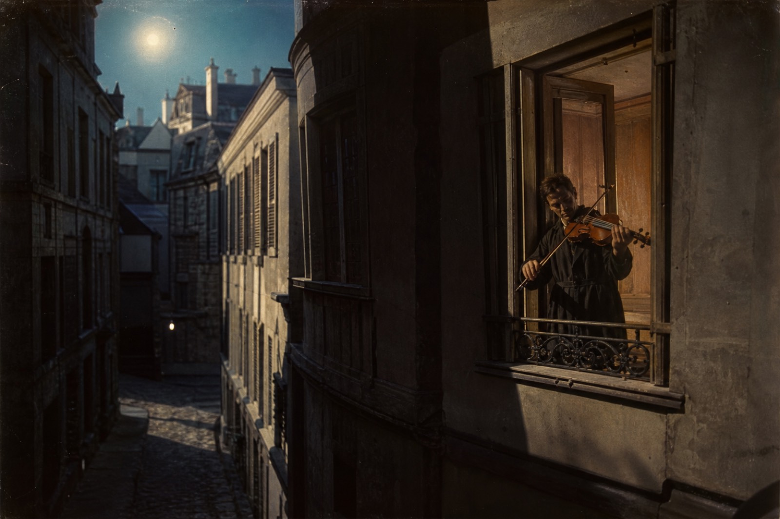 The Music of Erich Zann — Miskatonic Expedition archive dossier